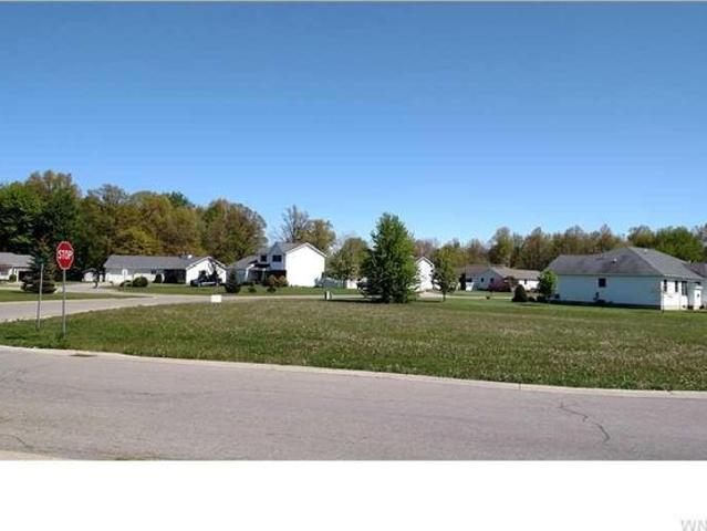 House for sale in Niagara, New York