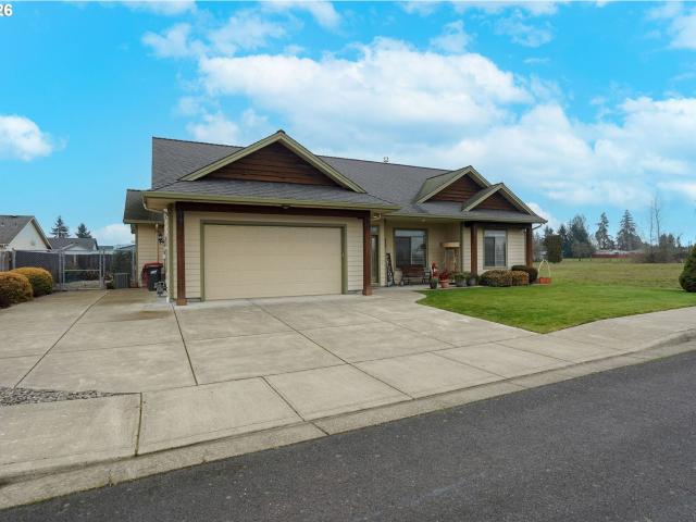 House for sale in Oregonia