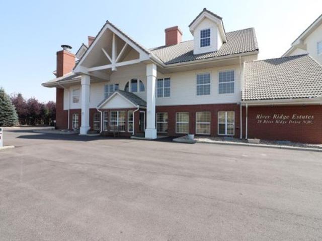 Condo for sale in Medicine Hat, Alberta
