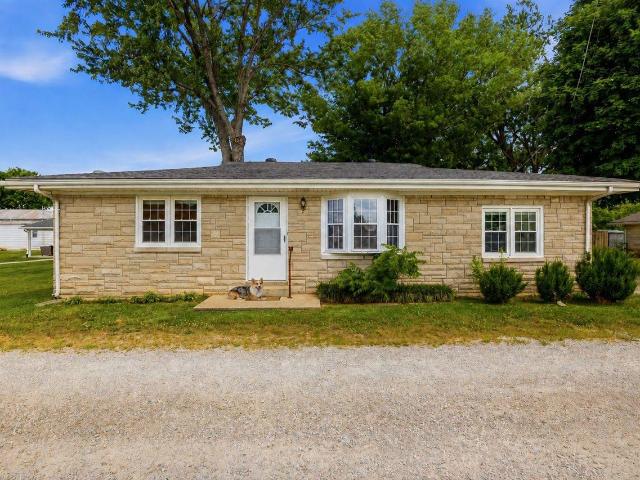 House for sale in Oakland, Kentucky