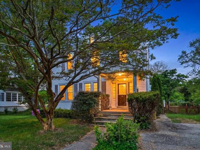 House for sale in Linthicum Heights, Maryland