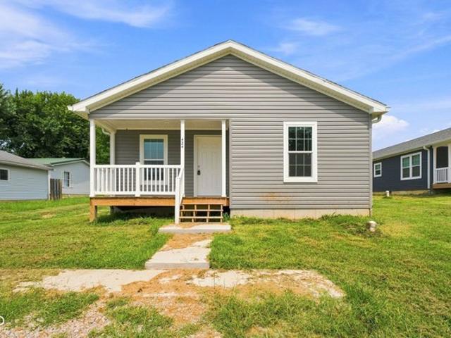 House for sale in Cloverdale, Indiana