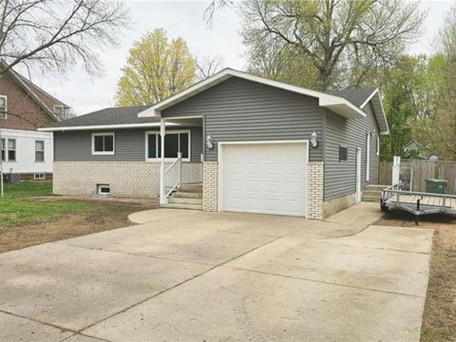 House for sale in Litchfield, Minnesota