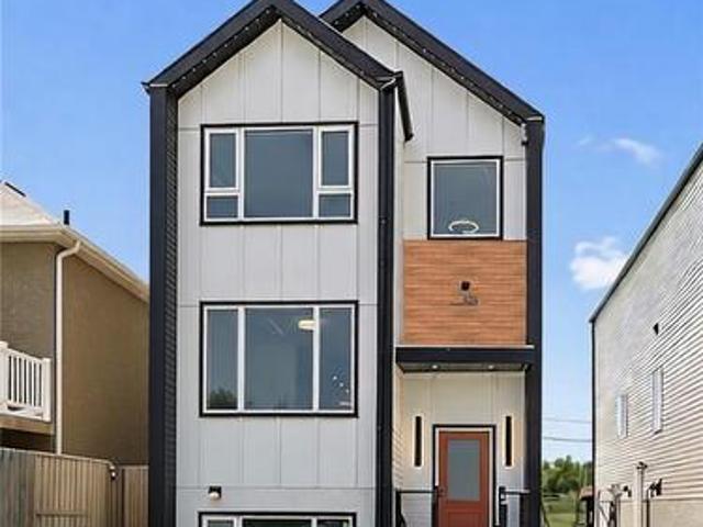 House for sale in North Park, Saskatoon