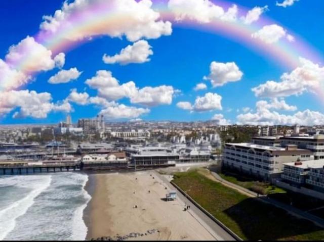 Apartment for rent in Redondo Beach, California