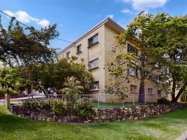 Apartment for rent in Toombul, Queensland