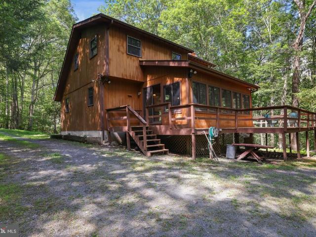 House for sale in Canadensis