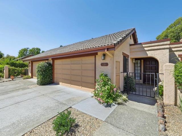 Condo for sale in Sonoma, California