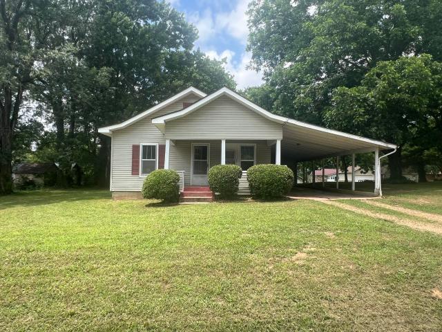 House for sale in Thayer, Missouri