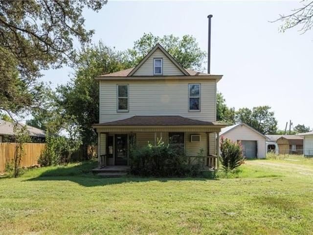 House for sale in Fredonia, Wilson County