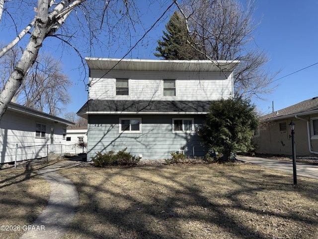 House for sale in Grand Forks, North Dakota