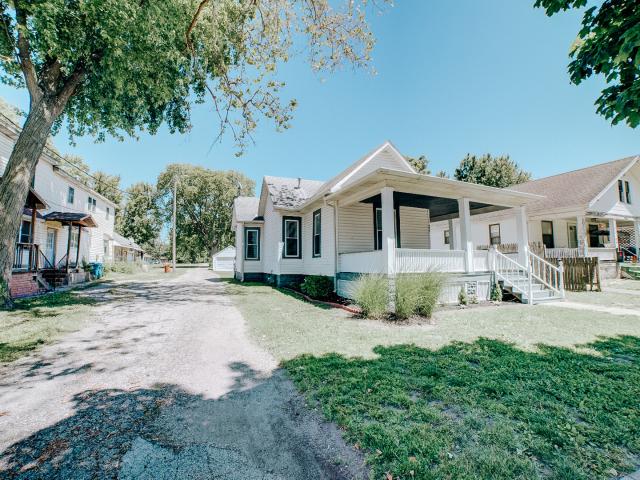 House for sale in Watseka, Illinois