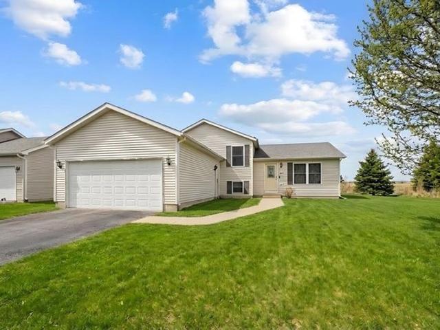 House for sale in Cortland, Illinois