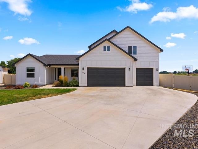 House for sale in New Plymouth, Idaho