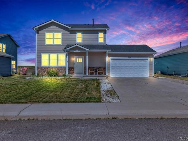 House for sale in Arapahoe, Colorado