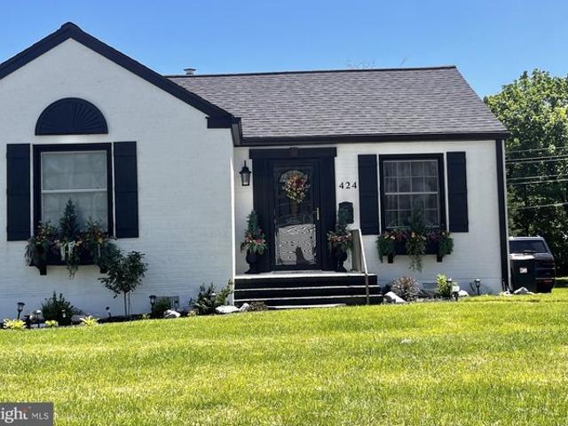 House for sale in Falling Waters, West Virginia