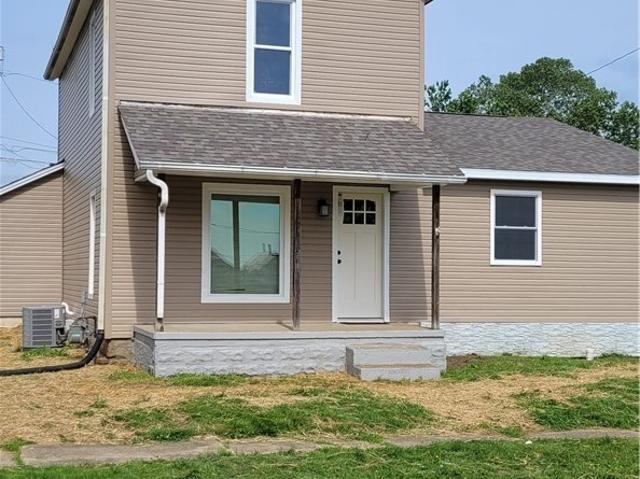 House for sale in Newcomerstown, Ohio