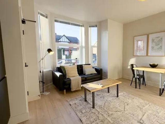 Apartment for rent in Heaton Moor, Greater Manchester
