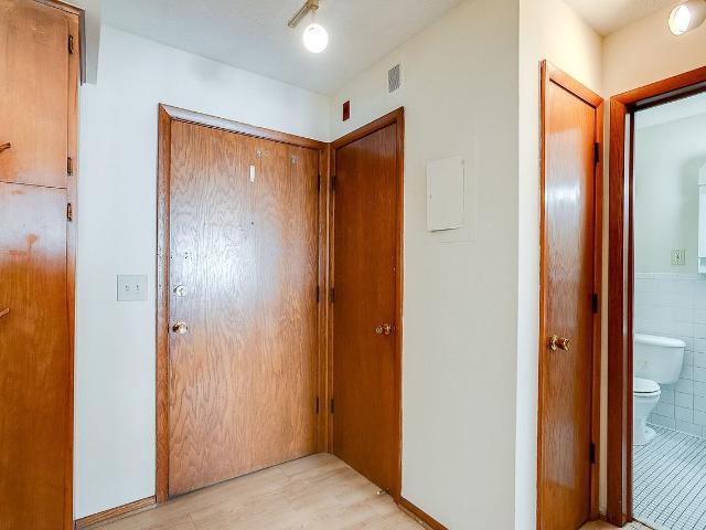 Apartment for rent in Hennepin, Minnesota