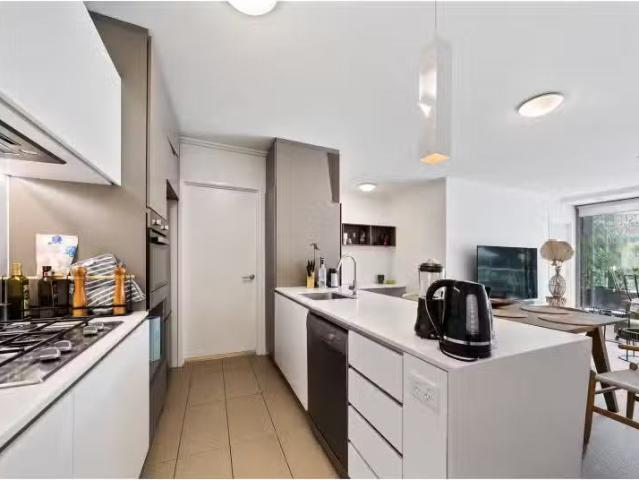 Apartment for rent in Kangaroo Point, Greater Brisbane