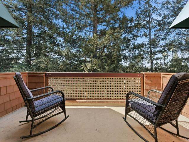Condo for sale in Palo Alto, California