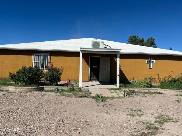 House for sale in Cochise, Arizona