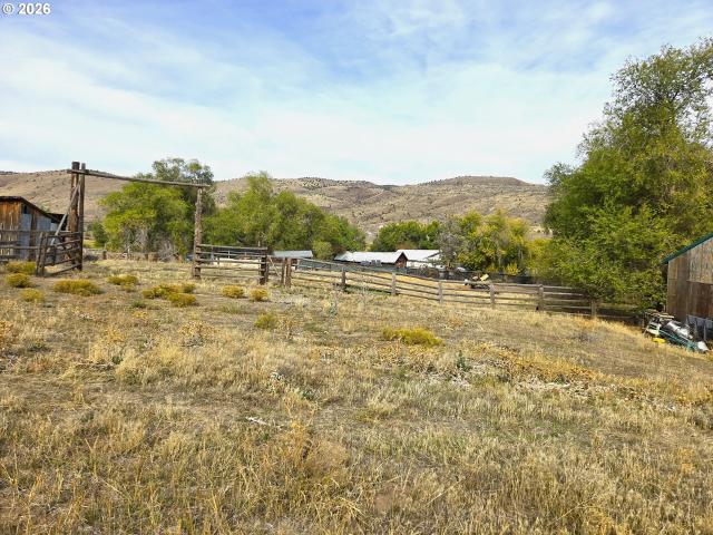 House for sale in Dayville, Grant County
