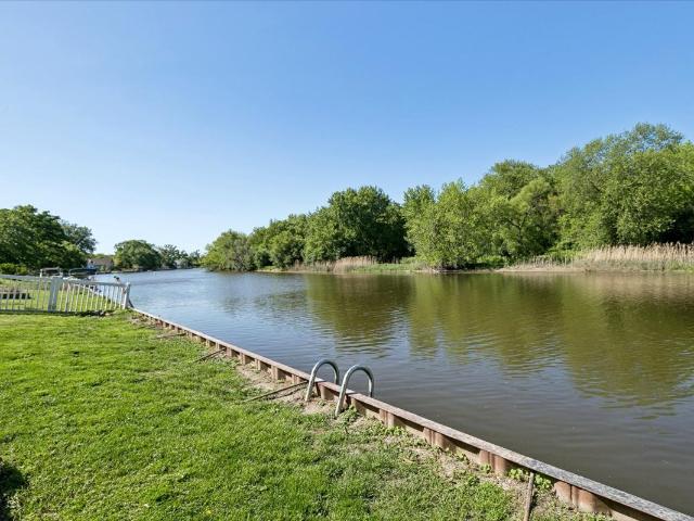 House for sale in Fox Lake, Illinois