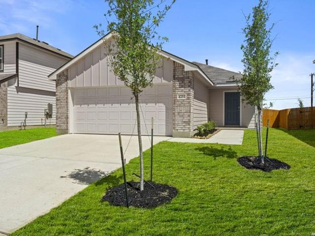 House for sale in Von Ormy, Bexar County