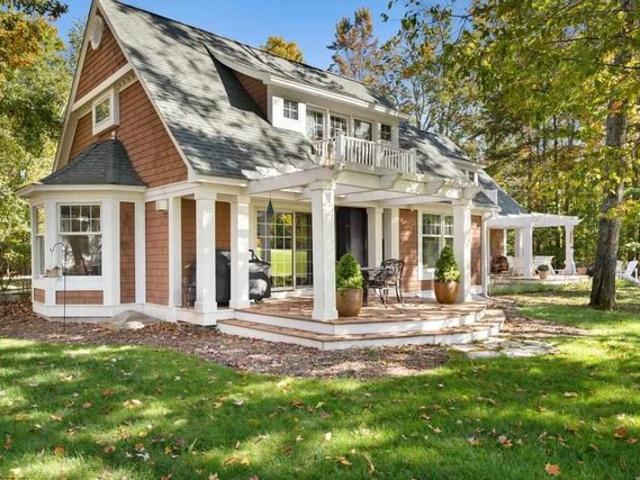 Condo for sale in Harbor Springs, Michigan