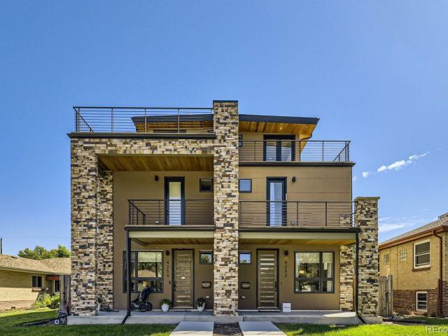Townhouse for rent in Denver