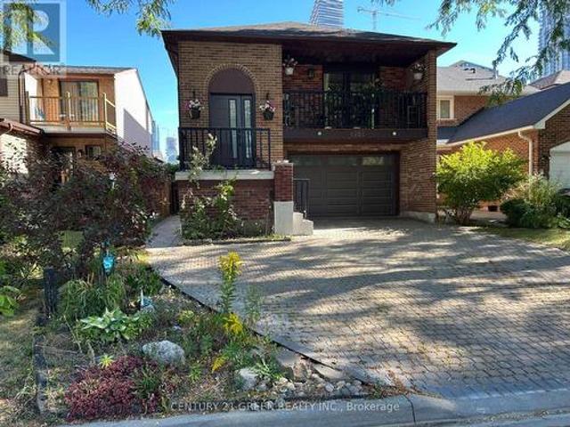 House for sale in Mississauga, Ontario