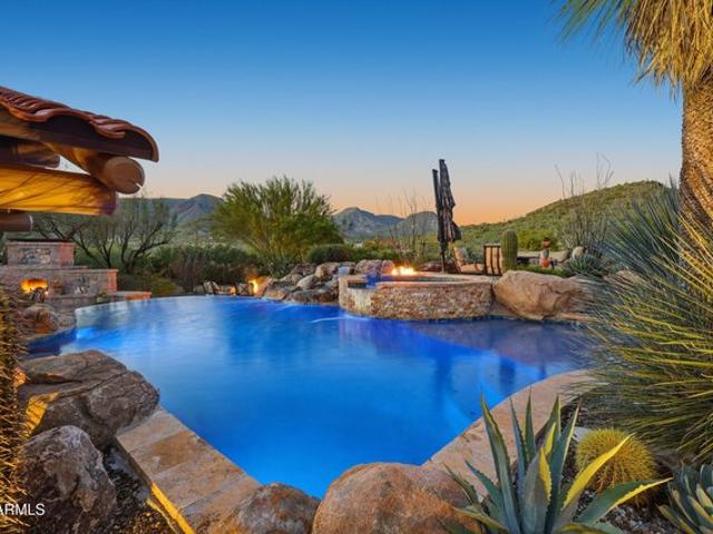 House for sale in Cave Creek, Arizona