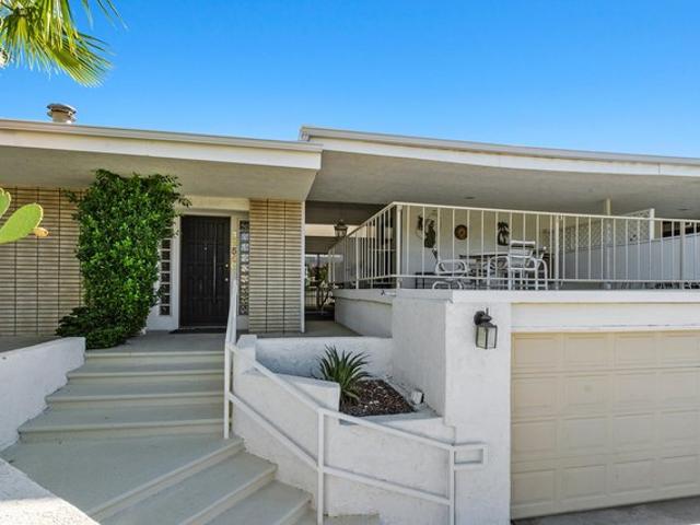 Condo for sale in Bermuda Dunes, California