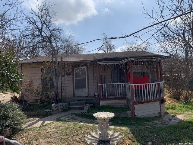 House for sale in Atascosa, Texas