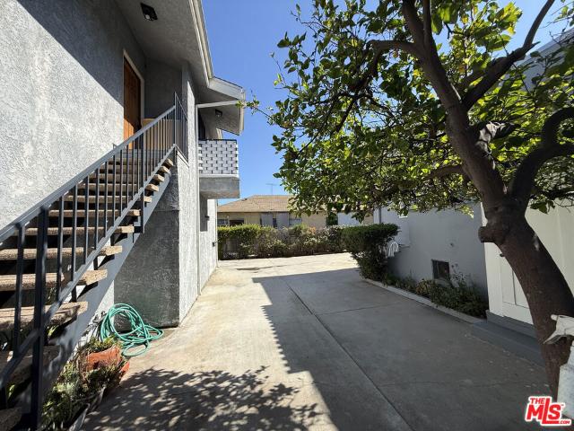 House for sale in Canoga Park, California