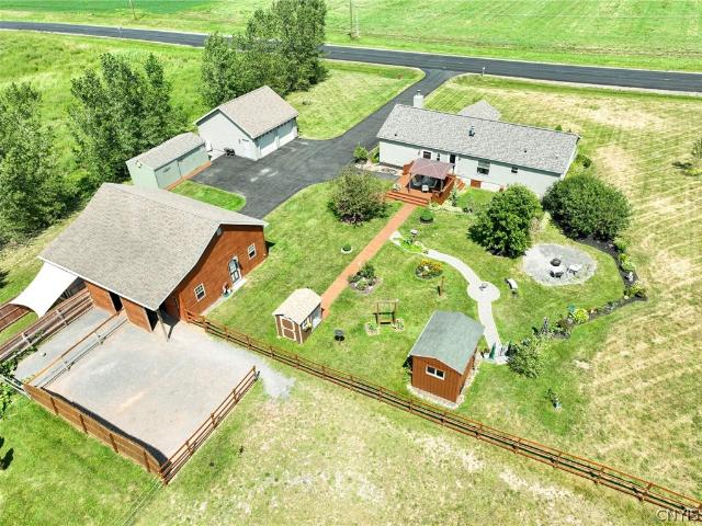 House for sale in Oneida, New York