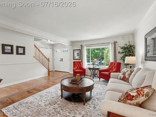 House for sale in Troy, Michigan