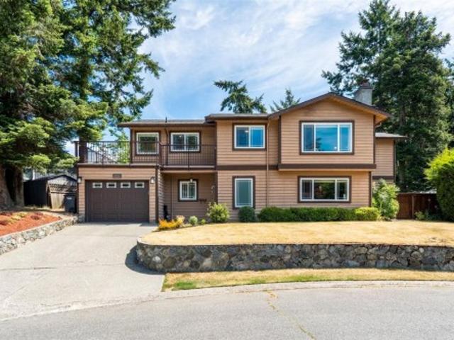 House for sale in Saanich, British Columbia