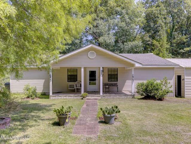 House for sale in Bolton, Mississippi