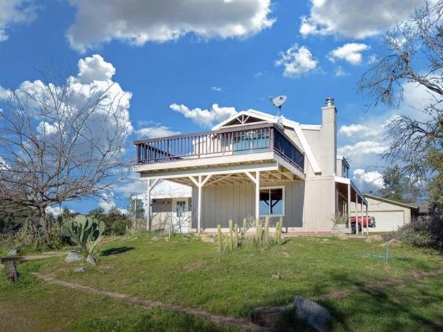 House for sale in Coarsegold, Madera County