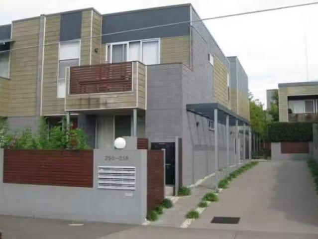 Apartment for rent in Fitzroy