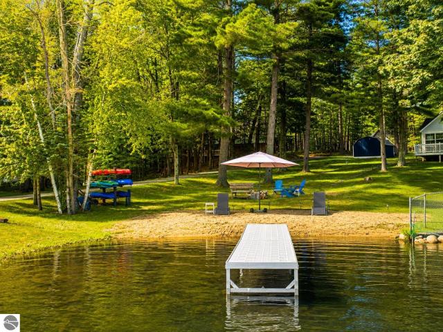 House for sale in Wildwood Park, East Bay Township