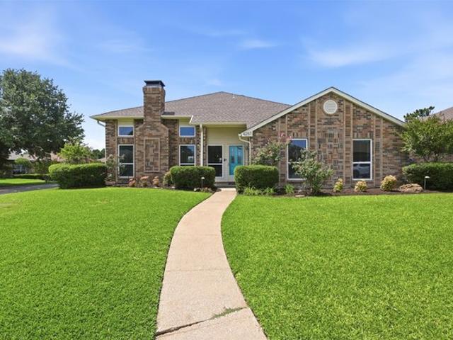 House for sale in Carrollton, Texas