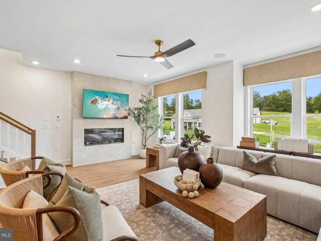 Townhouse for sale in Waxpool, Broadlands