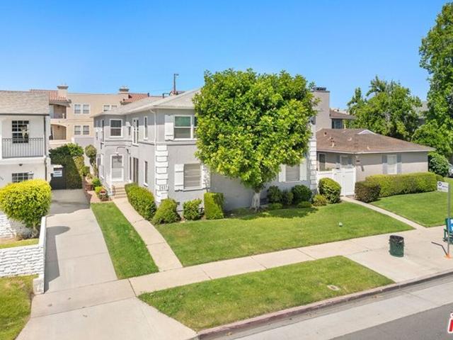 House for sale in Canoga Park, California