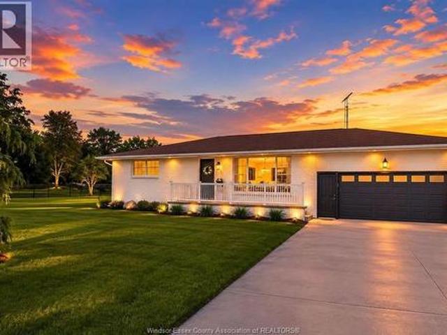 House for sale in Kingsville, Ontario