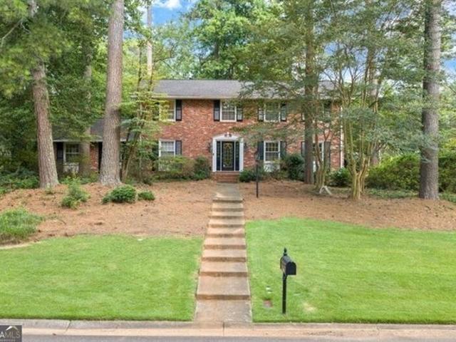 House for sale in Dunwoody, Georgia
