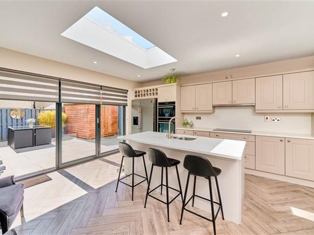 Detached House for sale in Dublin 15, North Tipperary