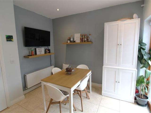 Terraced House for sale in Dublin 15, North Tipperary